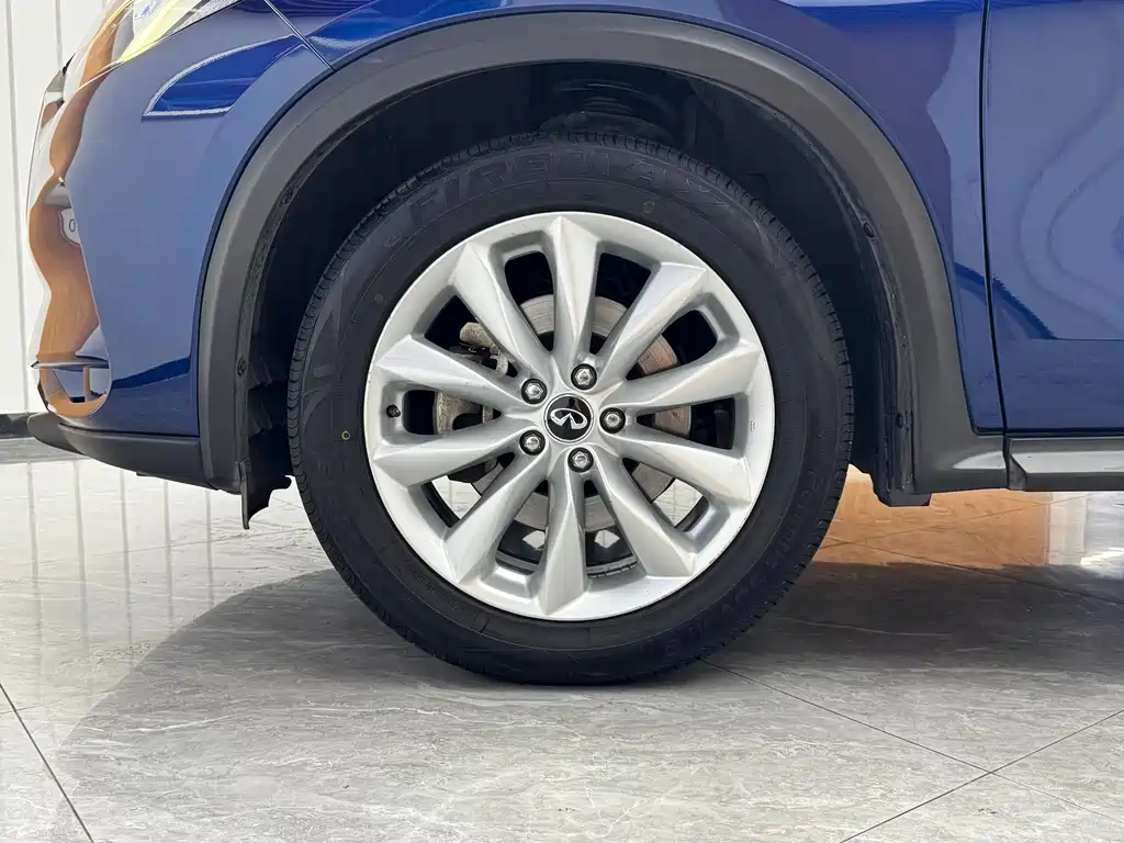 Infiniti QX50 — миниатюра 18