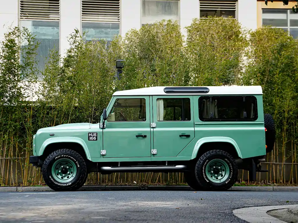 Land Rover Land Rover Defender