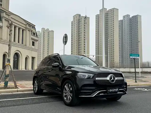 MERCEDES-BENZ GLE