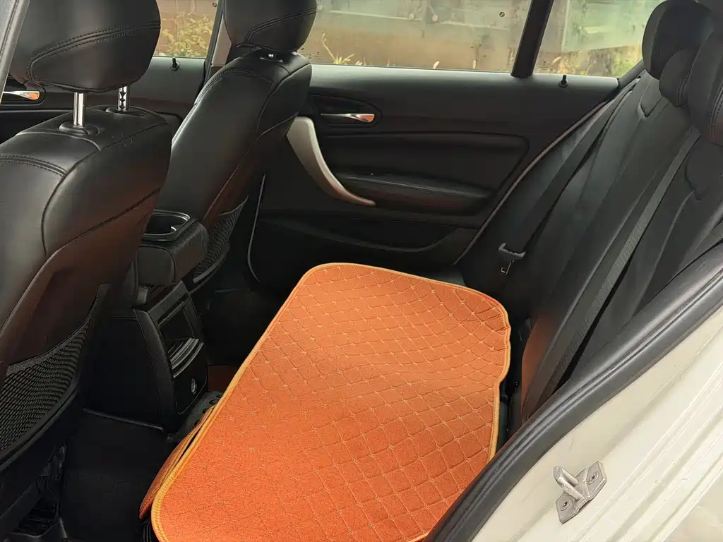 BMW 1 Series (Import) — миниатюра 12