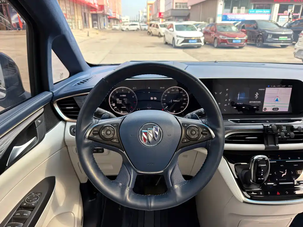 Buick GL8 — миниатюра 11