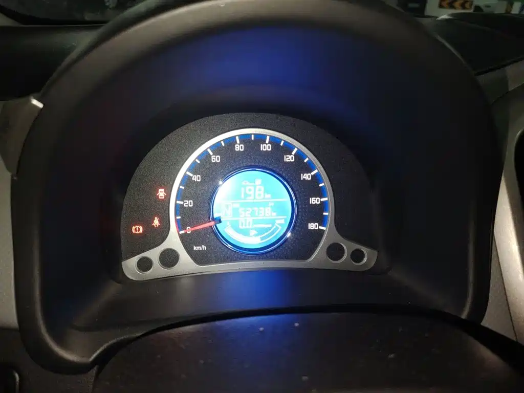 Changan Benben E-Star — миниатюра 7