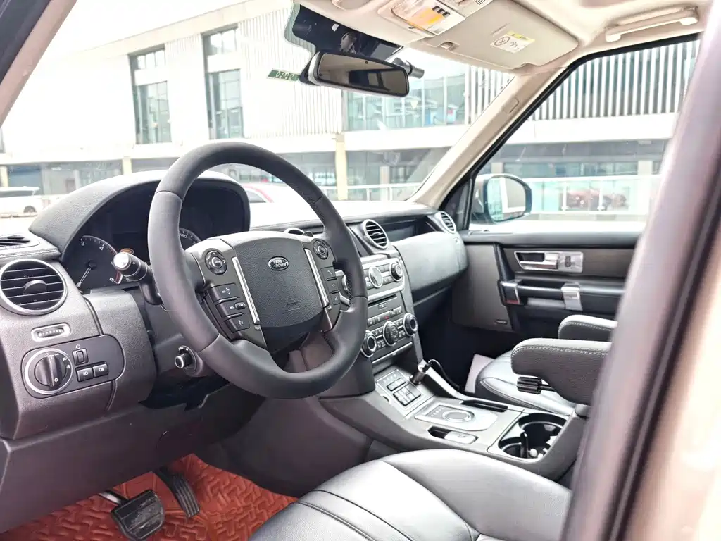 Land Rover Discovery — миниатюра 2