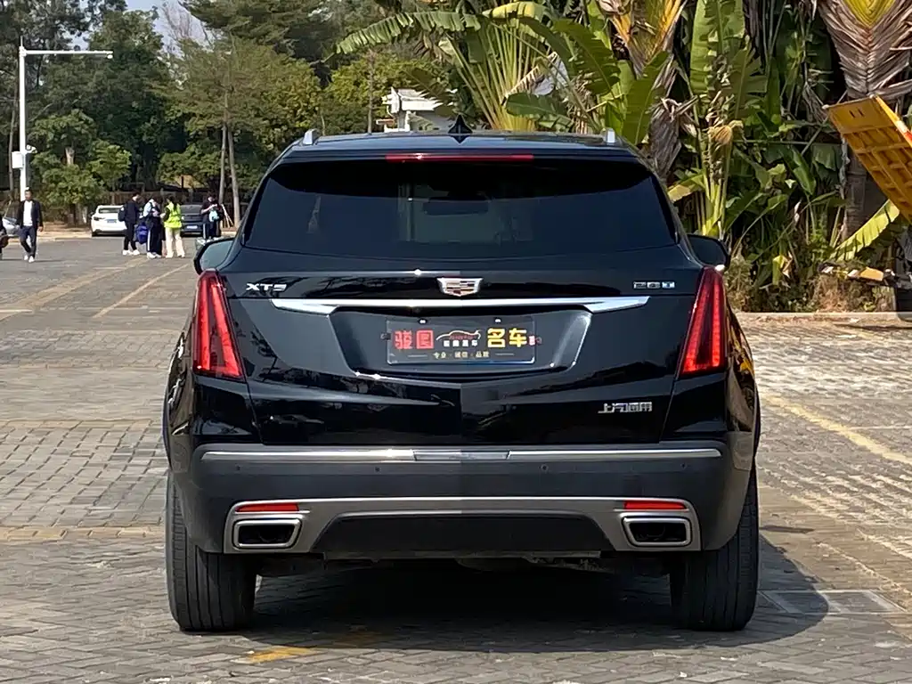 CADILLAC XT5