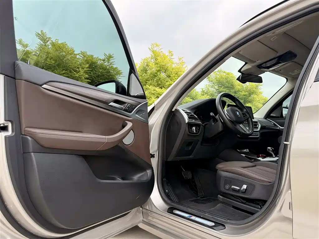 BMW X3 2022 xDrive30i Lead M