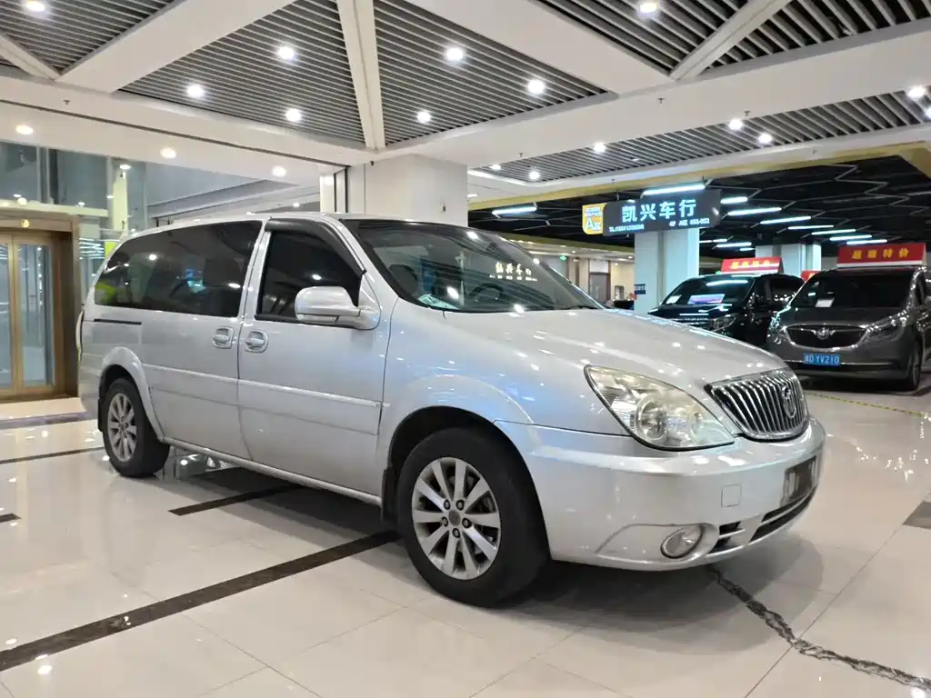 Buick GL8 — миниатюра 3