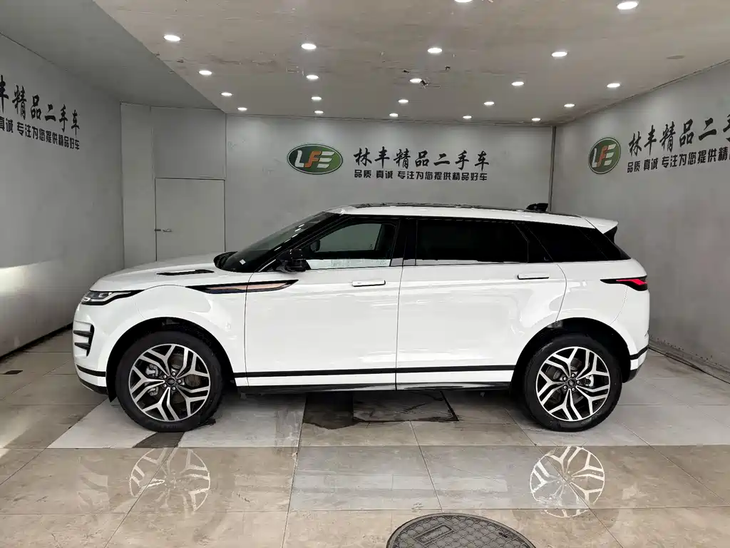 Land Rover Range Rover Evoque 2026 L SE