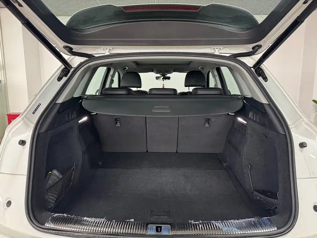 Audi Q5L — миниатюра 6