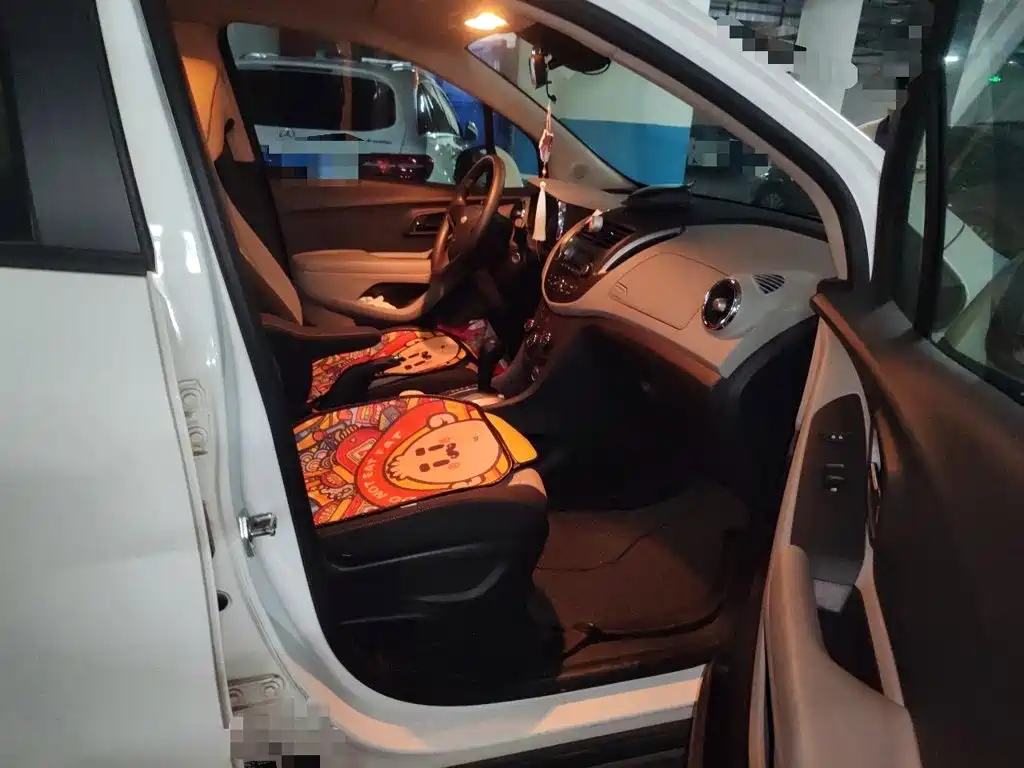 Chevrolet Trax — миниатюра 19