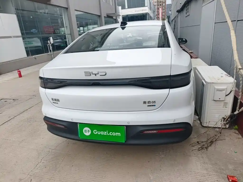 BYD Seal 05 DM-i — миниатюра 6