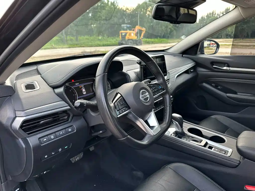 Nissan Teana — миниатюра 13
