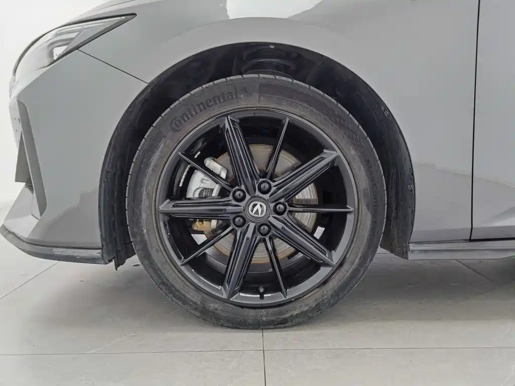 Changan UNI-V iDD — миниатюра 17