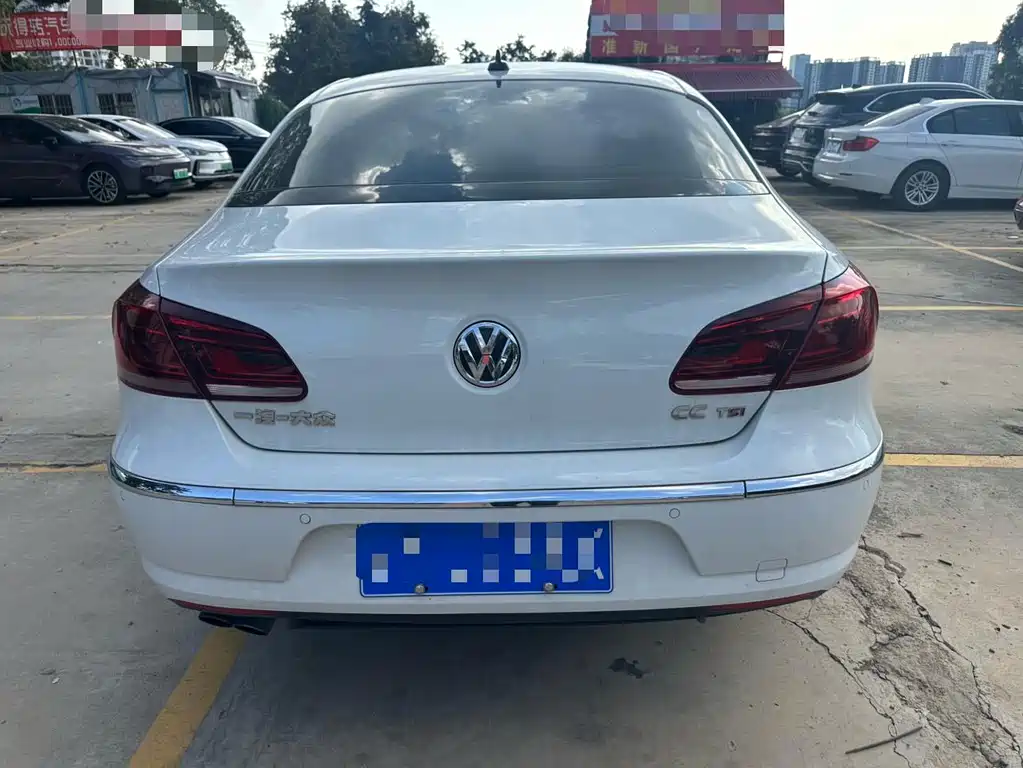 Volkswagen CC — миниатюра 11