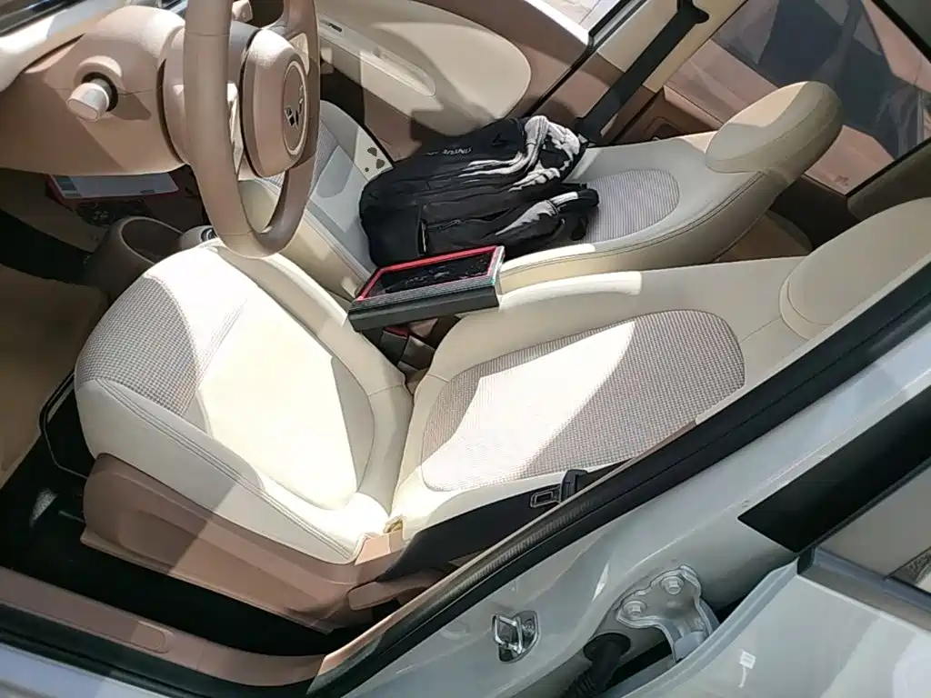 Wuling MINIEV — миниатюра 15