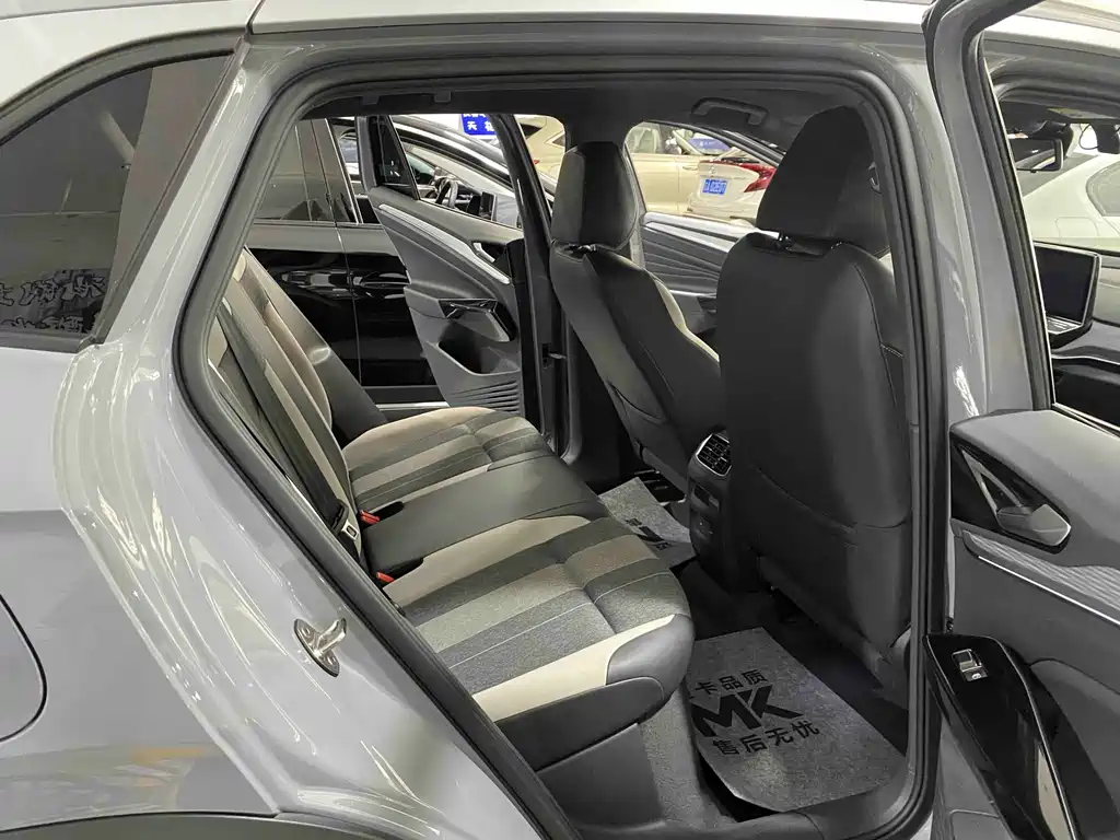 Volkswagen ID.4 Crozz — миниатюра 12