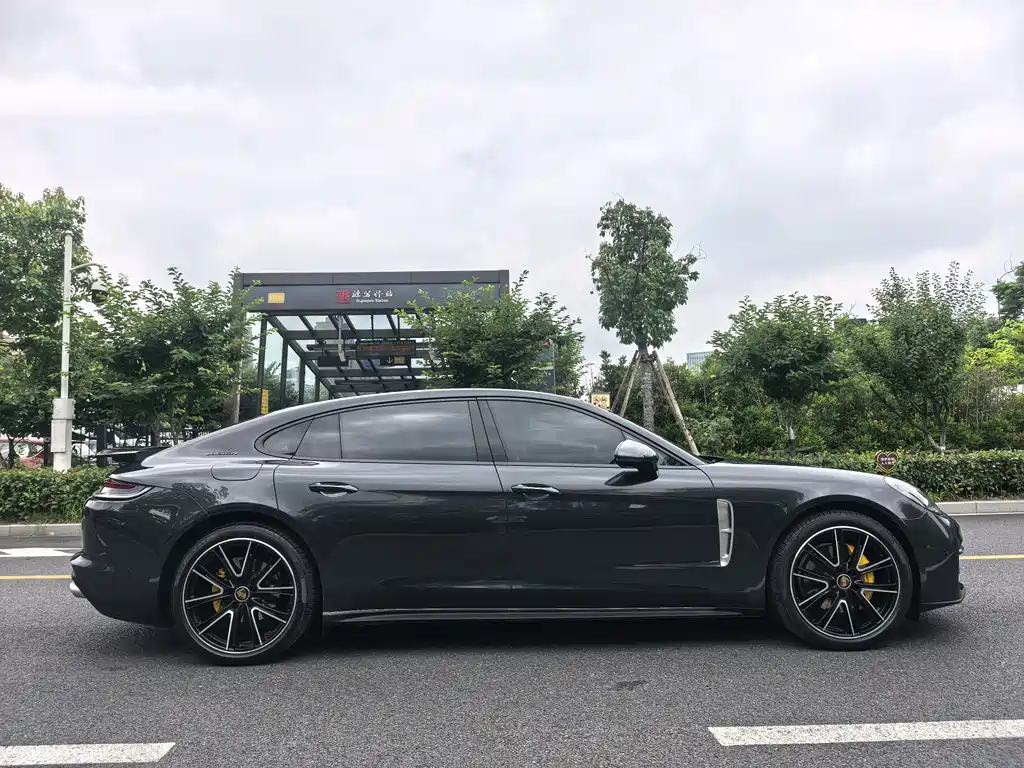 Porsche Panamera 2022 Panamera 4 Executive Long Wheelbase 2.9T