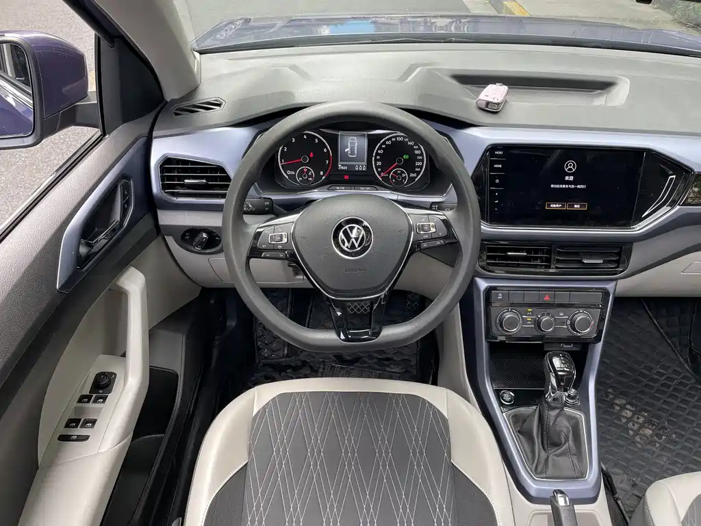 Volkswagen T-Cross — миниатюра 19