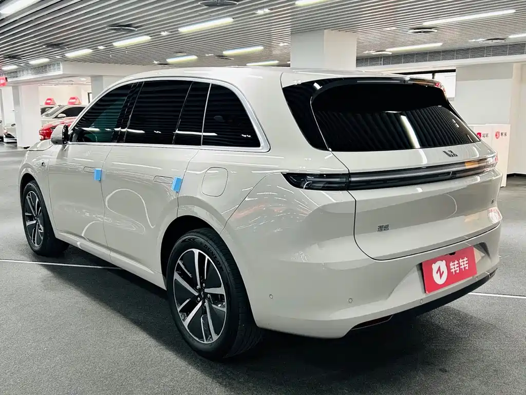 Li Auto IDEAL L6