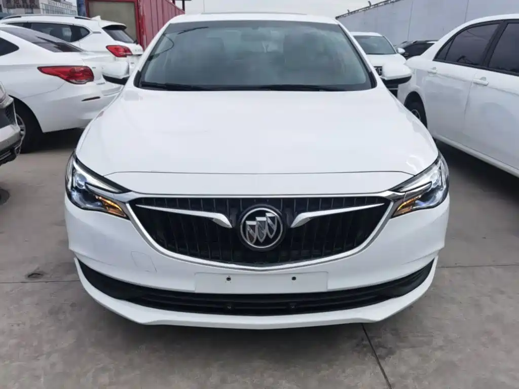Buick Excelle — миниатюра 3