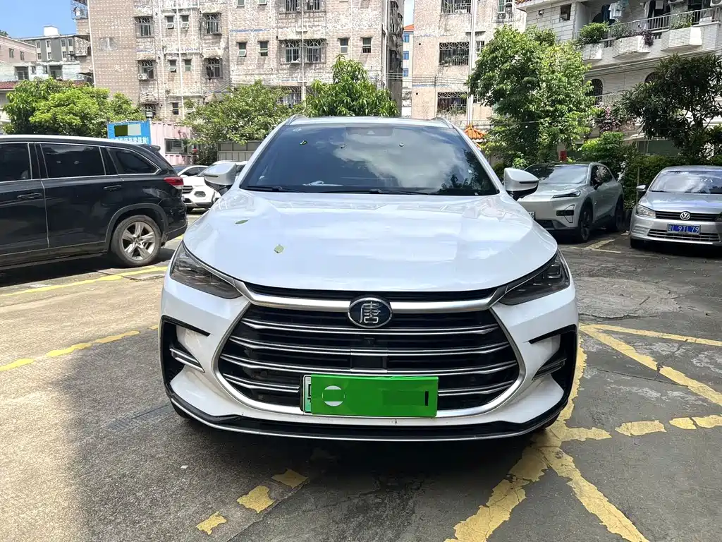 BYD Tang New Energy — миниатюра 2