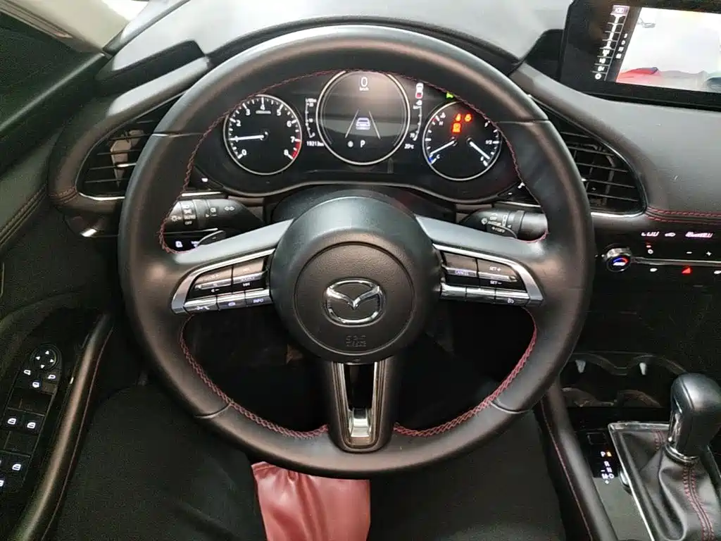 Mazda 3 Axela — миниатюра 11