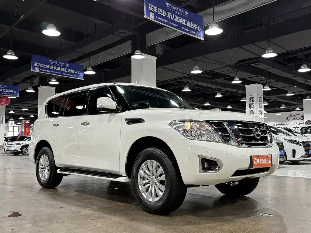 Nissan Patrol — миниатюра 3