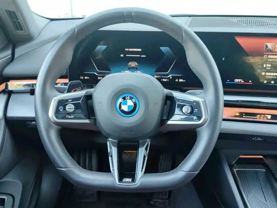 BMW i5 — миниатюра 11
