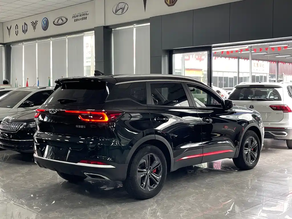 Chery Tiggo 7 2023 — фото 17