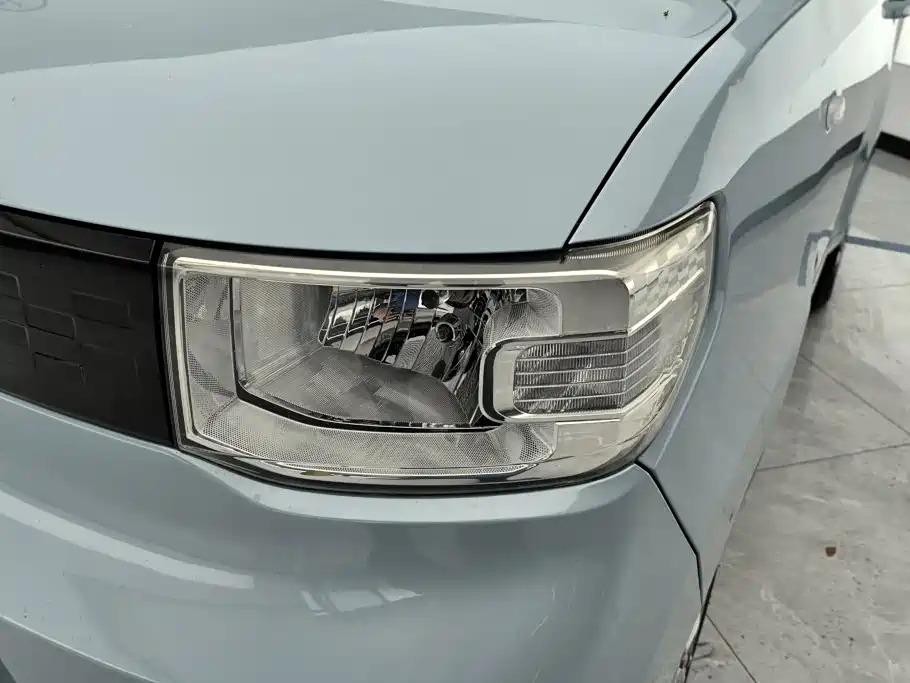 Wuling MINIEV — миниатюра 5