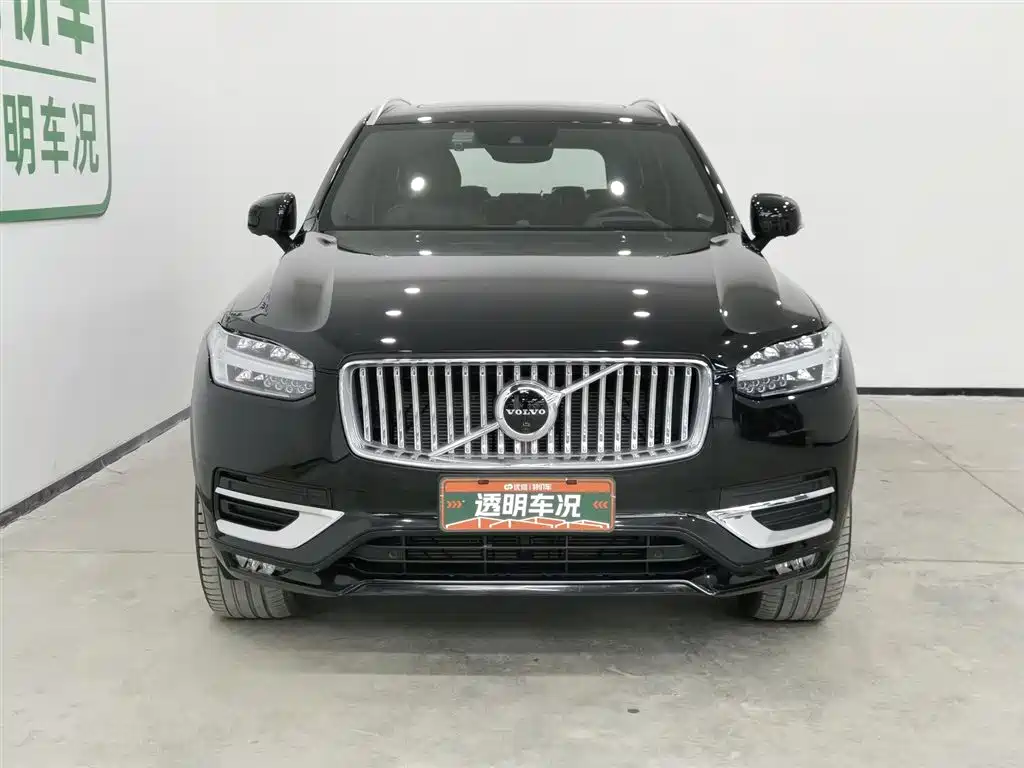 Volvo XC90 2022 B6 Luxury 7 мест