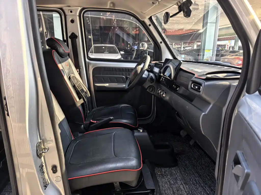 Wuling Zhiguang EV — миниатюра 8