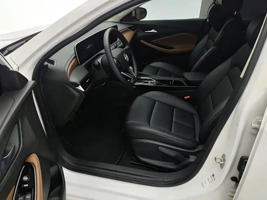 Buick Verano — миниатюра 9