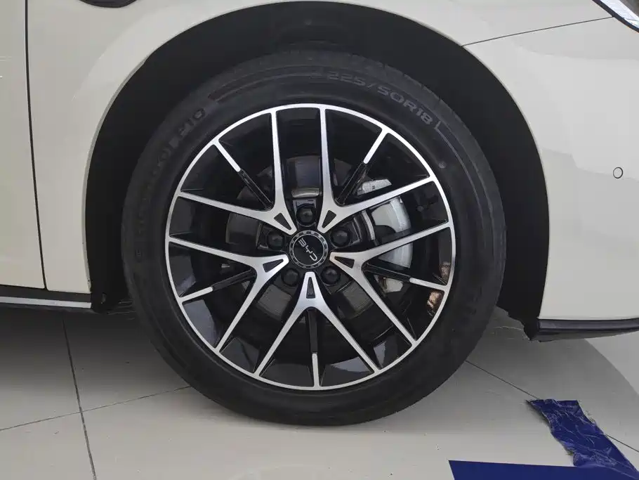 BYD Seal 07 DM-i — миниатюра 6