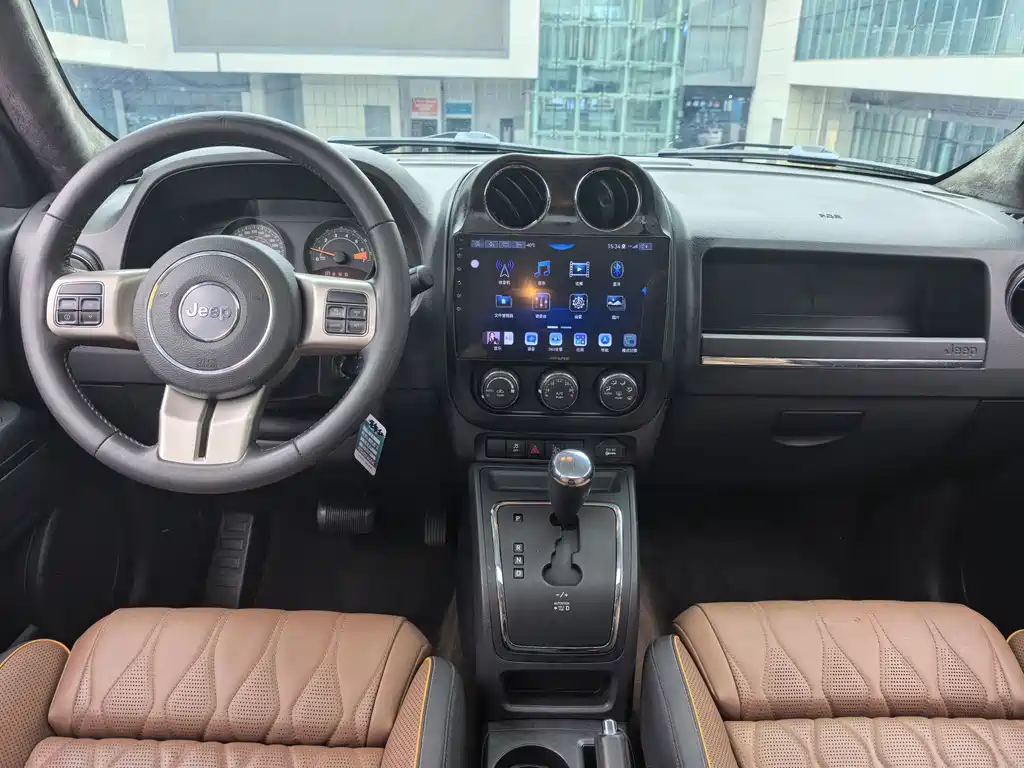 Jeep Patriot — миниатюра 11