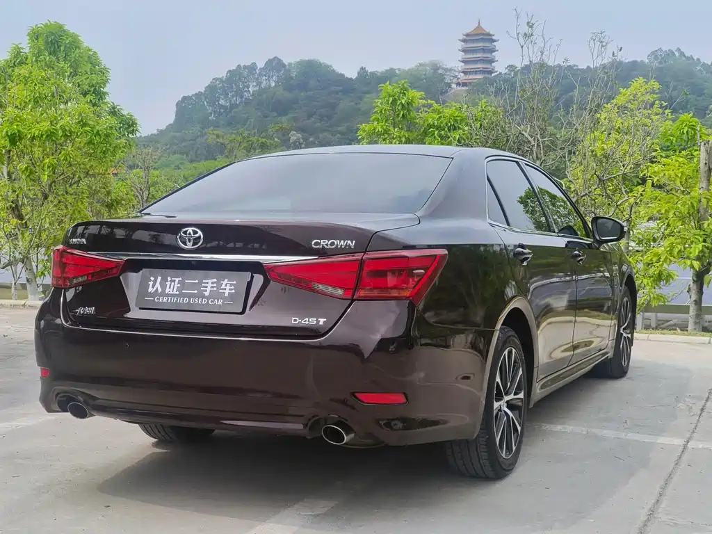 Toyota Crown 2.0T Fashion Edition, фото 5