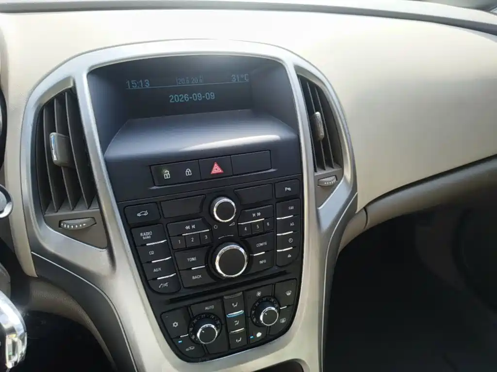 Buick Excelle — миниатюра 13