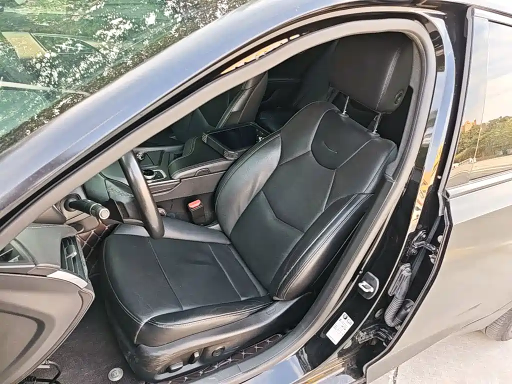 Cadillac CT5 — миниатюра 15