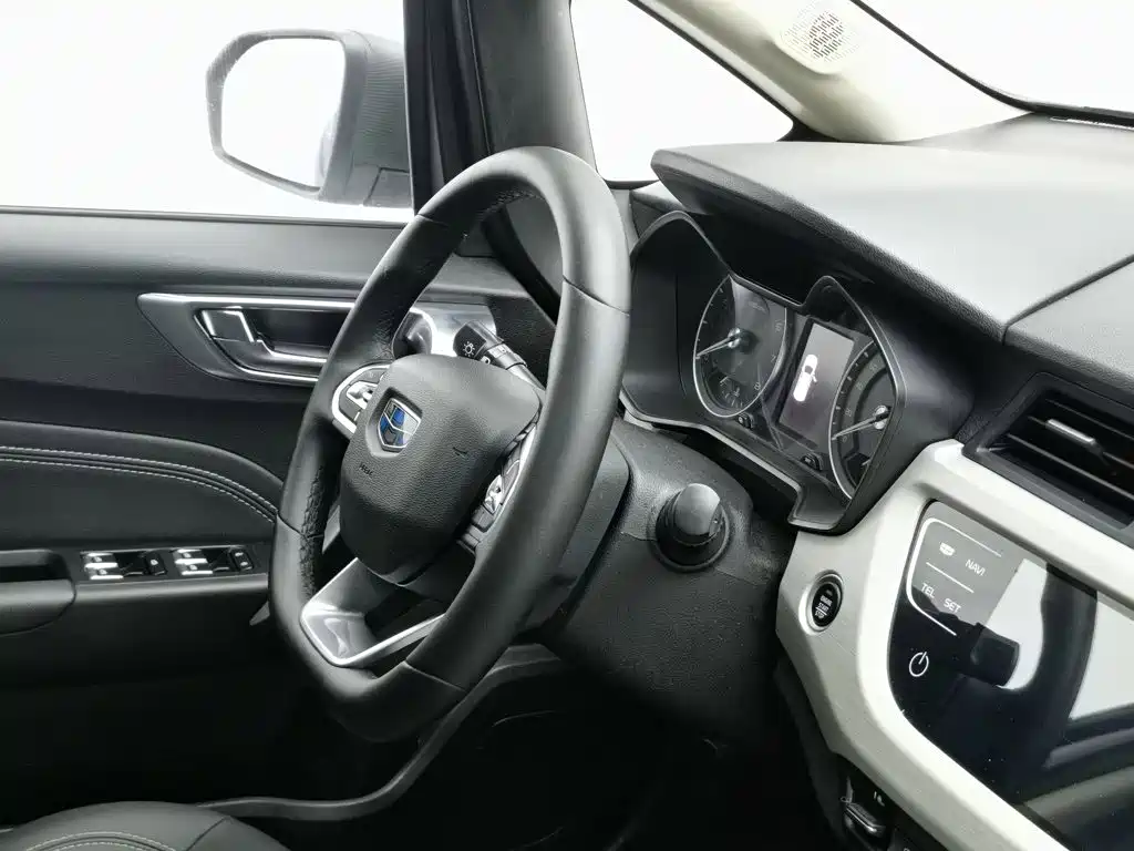 Geely Vision X3 — миниатюра 22