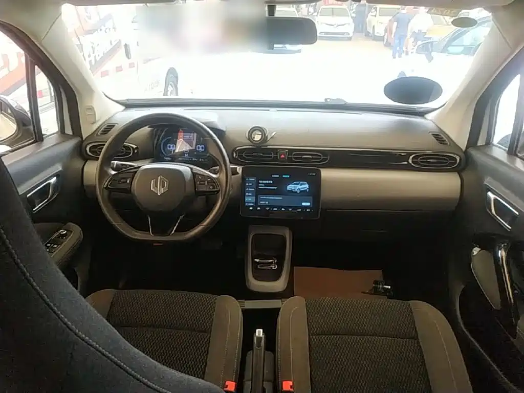 Leapmotor Leapmotor T03 — миниатюра 10