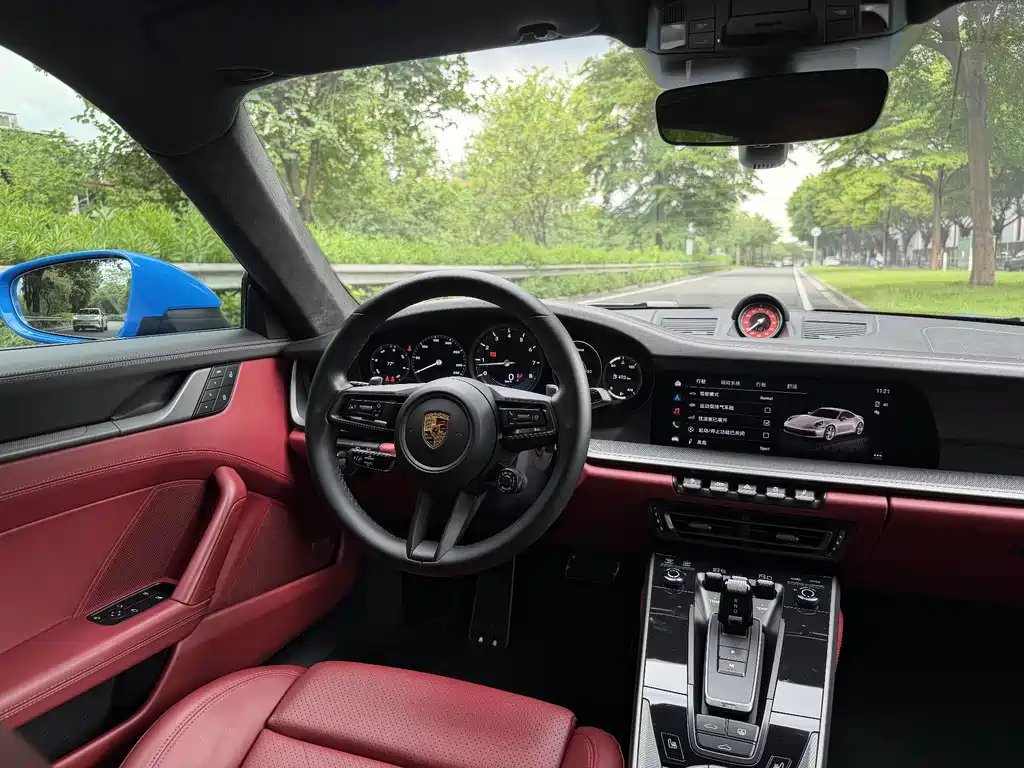 Porsche 911 2022 Carrera 3.0T