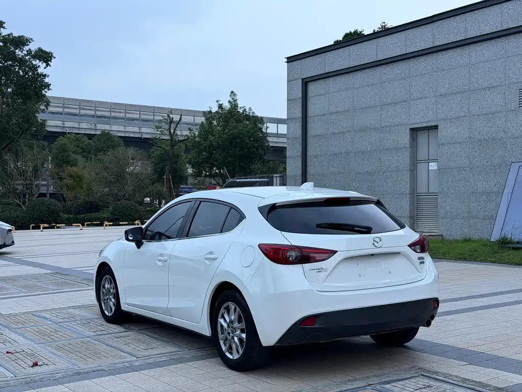 Mazda 3 Axela — миниатюра 6
