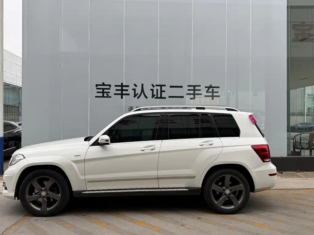 Mercedes-Benz GLK-Class — миниатюра 7