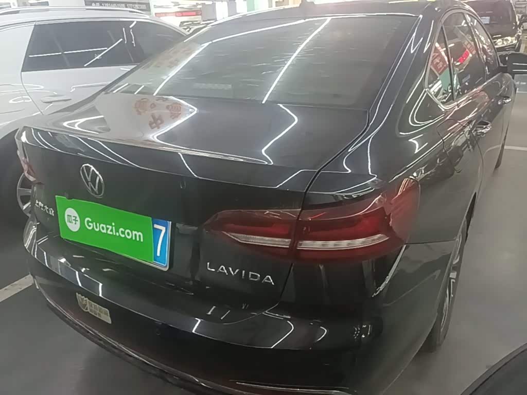 Toyota Levin 1.5 л 2023 г. Чёрный, пробег 14200 км