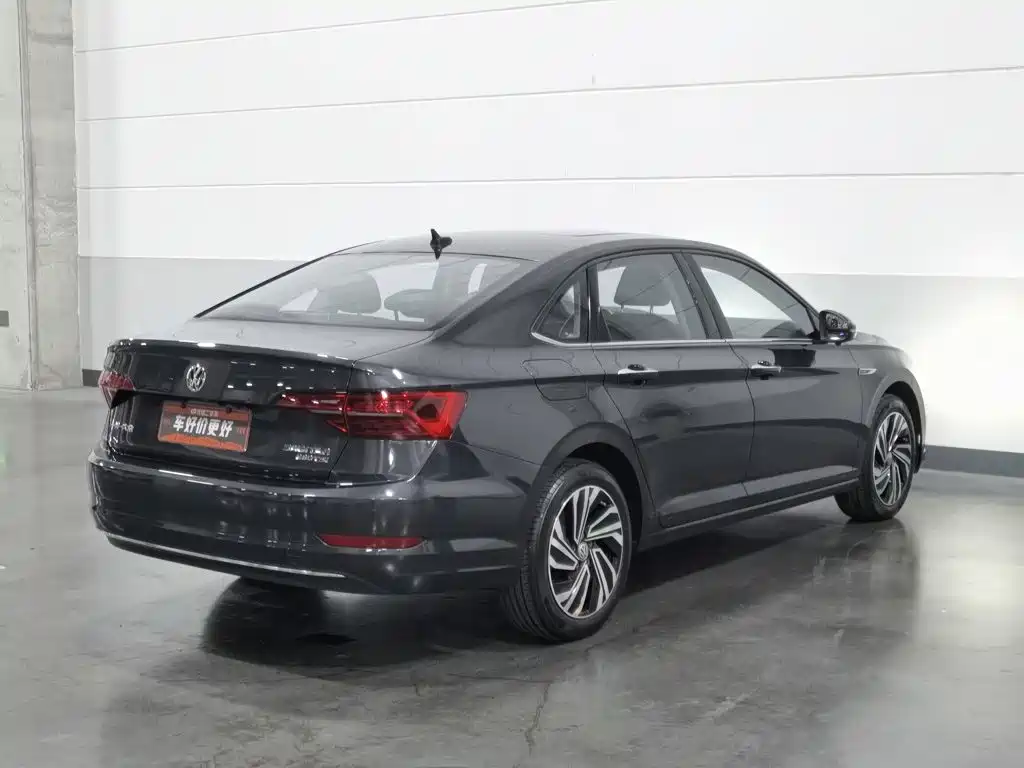 Volkswagen Sagitar — миниатюра 2