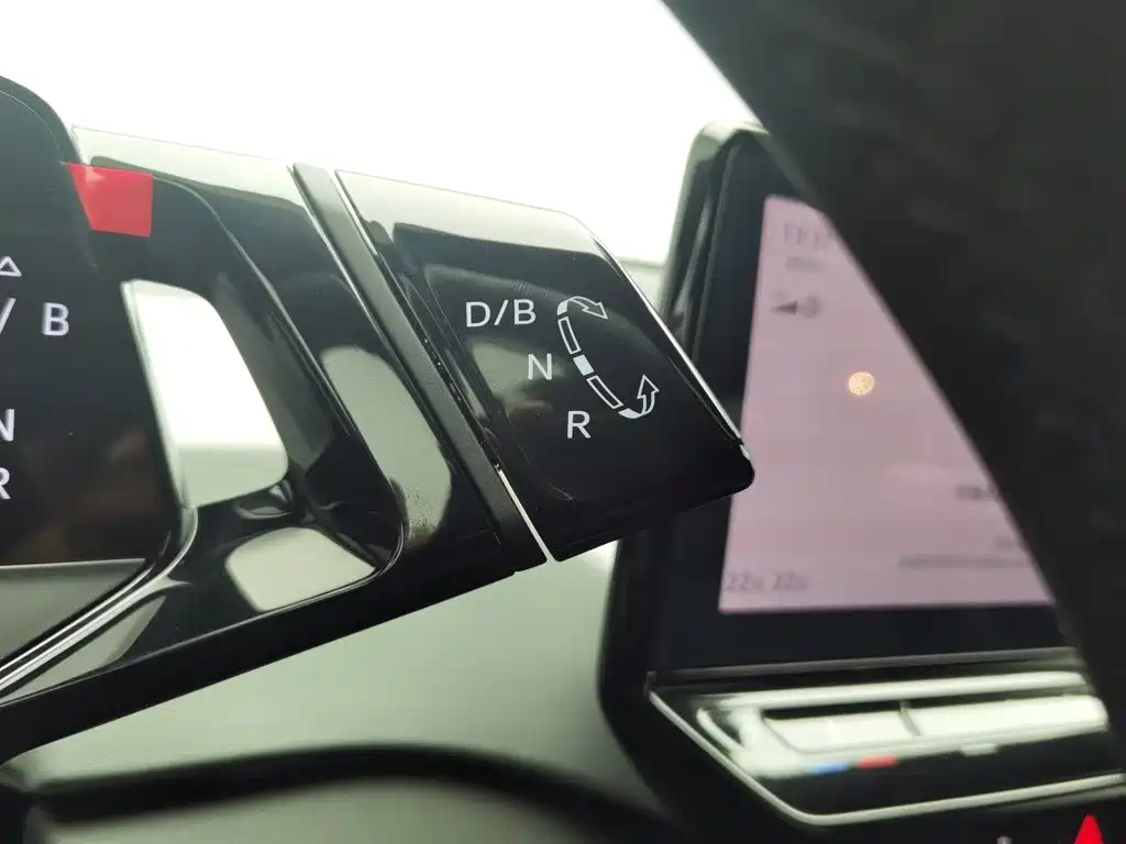 Volkswagen ID.3 — миниатюра 13