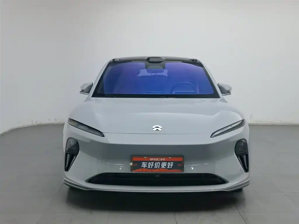 NIO NIO ET5T