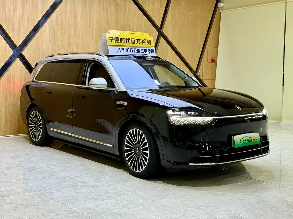Aito M9 2025 Ultra 52kWh 6 мест (192 )