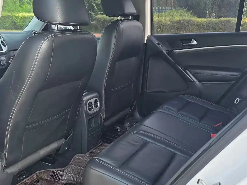 Volkswagen Tiguan — миниатюра 8