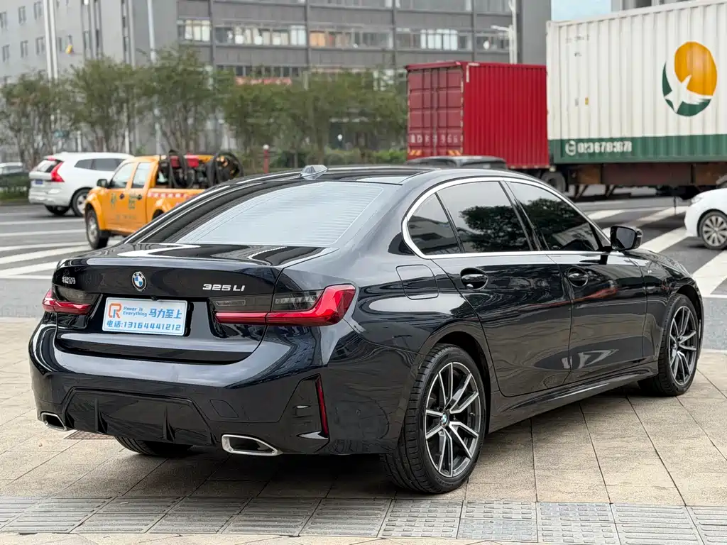 BMW 3 Series — миниатюра 6