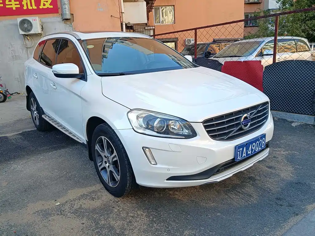 Volvo XC60 (Import) — миниатюра 3